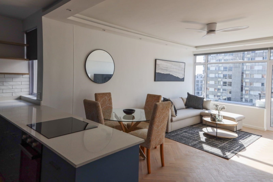 To Let 1 Bedroom Property for Rent in Sea Point Western Cape